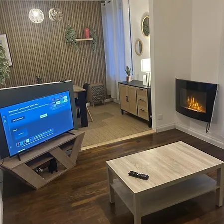 Grand Et Chaleureux Proche Kinepolis Апартаменты Нанси