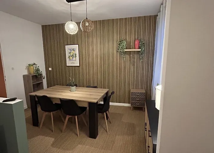 Grand Et Chaleureux Proche Kinepolis * Нанси